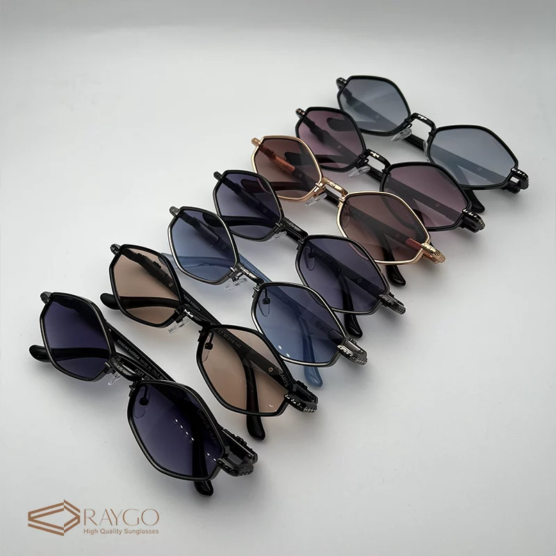 عینک آفتابی کروم هارتز Chrome Hearts کد 977