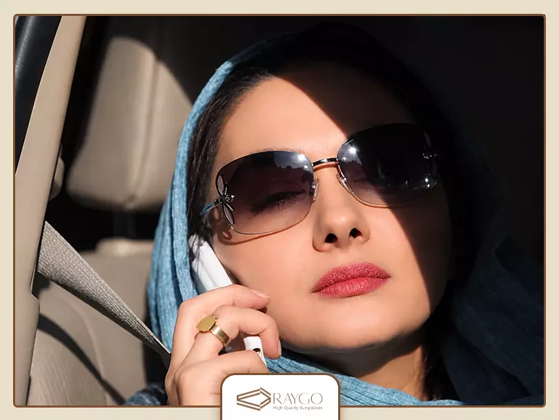 عینک آفتابی سلبریتی‌های ایرانی: 14. عینک آفتابی هانیه توسلی