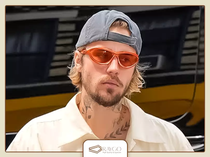 عینک آفتابی سلبریتی‌های خارجی: 20. عینک آفتابی جاستین بیبر (Justin Bieber)