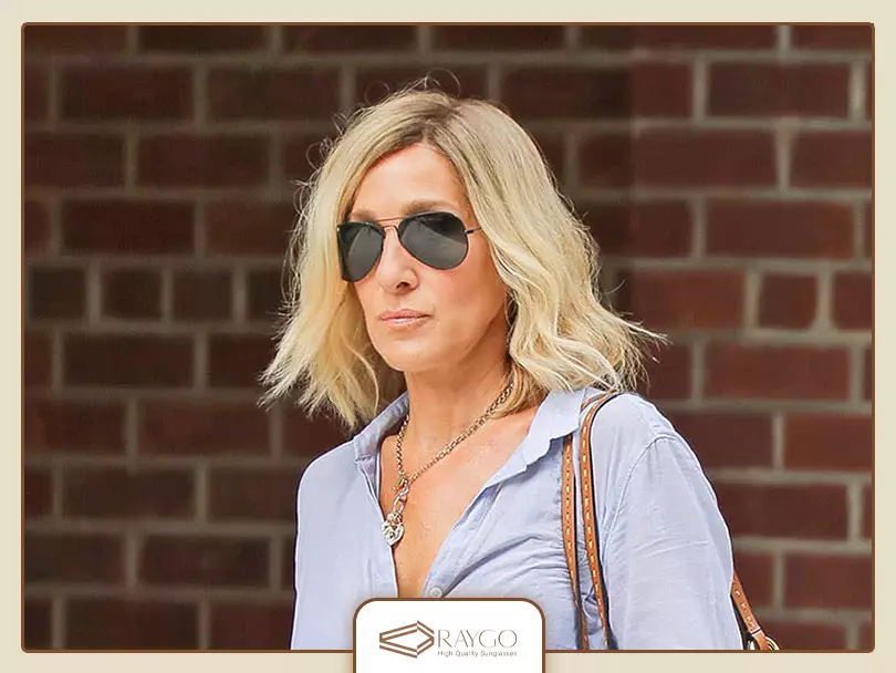 عینک آفتابی سلبریتی‌های خارجی: 6. عینک آفتابی سارا جسیکا پارکر (Sarah Jessica Parker)