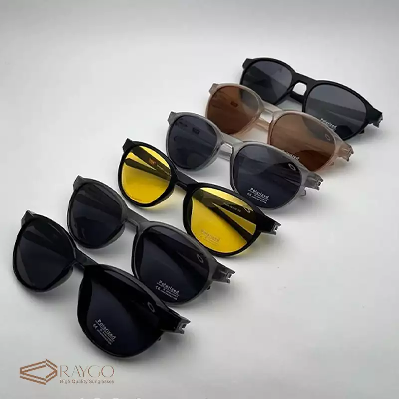 عینک آفتابی اوکلی Oakley کد 4904