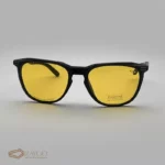 عینک آفتابی اوکلی Oakley کد 4902مشکی شیشه زرد